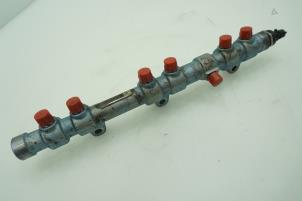 Gebruikte Verstuiver brug Landrover Range Rover IV (LG) 4.4 SDV8 32V Prijs € 121,00 Inclusief btw aangeboden door Brus Motors BV