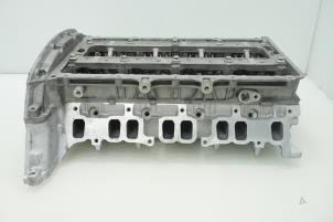Gebruikte Cilinderkop Ford Transit 2.2 TDCi 16V Euro 5 RWD Prijs € 907,50 Inclusief btw aangeboden door Brus Motors BV