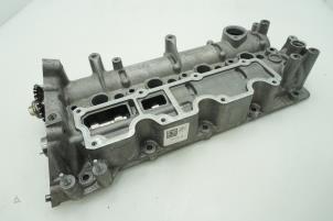 Gebruikte Nokkenas set Landrover Velar Prijs € 544,50 Inclusief btw aangeboden door Brus Motors BV