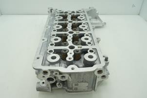 Gebruikte Cilinderkop Landrover Velar Prijs € 726,00 Inclusief btw aangeboden door Brus Motors BV