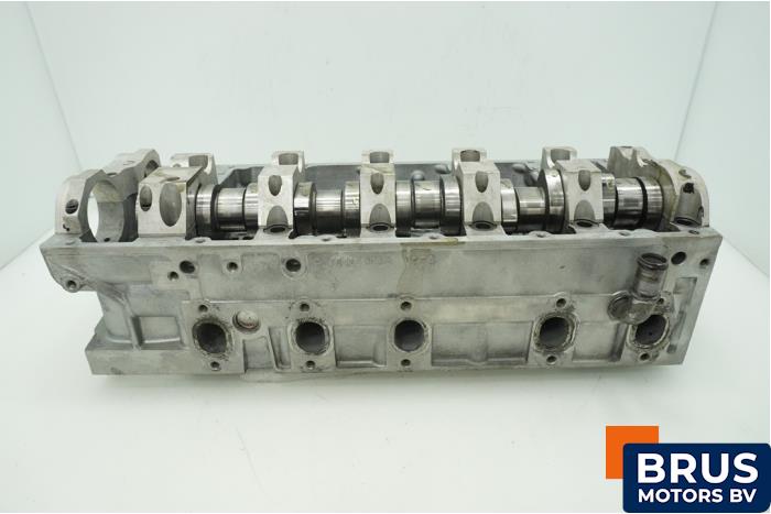 Gebruikte Cilinderkop Volkswagen Transporter T5 2.5 TDi Prijs € 1.149,50 Inclusief btw aangeboden door Brus Motors BV