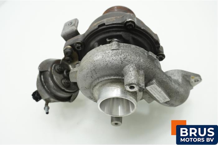 Gebruikte Turbo Peugeot 5008 I (0A/0E) 1.6 HDiF 16V Prijs € 181,50 Inclusief btw aangeboden door Brus Motors BV
