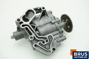 Gebruikte Oliepomp Volkswagen Jetta IV (162/16A) 1.4 TSI Hybrid 16V Prijs € 90,75 Inclusief btw aangeboden door Brus Motors BV