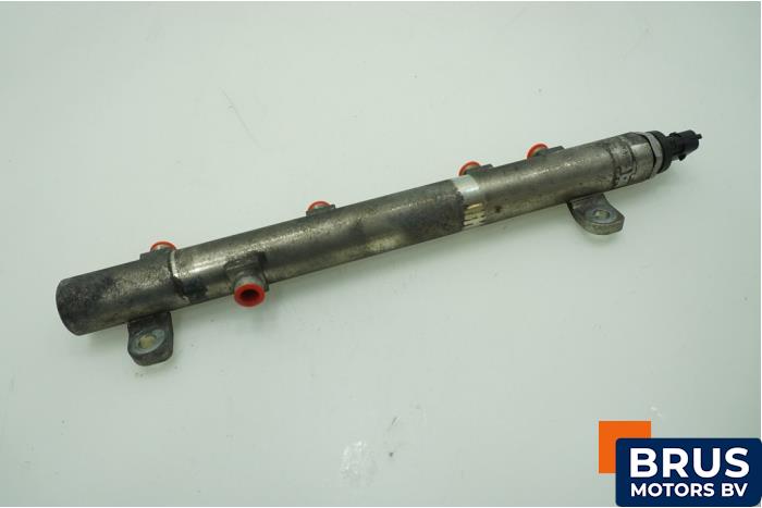 Gebruikte Injector brug Iveco New Daily VI 33S15, 35C15, 35S15 Prijs € 121,00 Inclusief btw aangeboden door Brus Motors BV