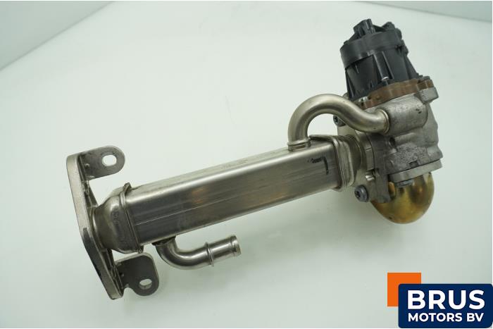 Gebruikte Uitlaat gasklep (EGR) Iveco New Daily VI 33S15, 35C15, 35S15 Prijs € 211,75 Inclusief btw aangeboden door Brus Motors BV