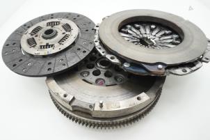 Gebruikte Dubbele massa vliegwiel Ford Transit 2.0 TDCi 16V Eco Blue 130 Prijs € 302,50 Inclusief btw aangeboden door Brus Motors BV