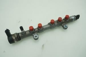 Gebruikte Injector brug Landrover Discovery Sport (LC) 2.0 TD4 180 16V Prijs € 121,00 Inclusief btw aangeboden door Brus Motors BV