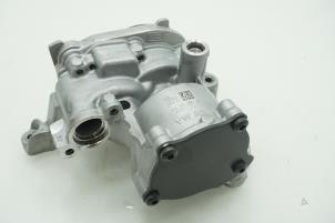 Gebruikte Oliepomp Volkswagen Passat (3G2) 2.0 TDI 16V 190 Prijs € 121,00 Inclusief btw aangeboden door Brus Motors BV