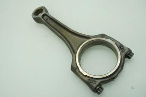 Gebruikte Drijfstang Audi A7 Sportback (4KA) 3.0 V6 24V 55 TFSI Mild Hybrid Quattro Prijs € 90,75 Inclusief btw aangeboden door Brus Motors BV