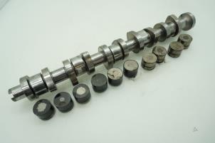 Gebruikte Nokkenas Volkswagen Transporter T5 2.5 TDi Prijs € 181,50 Inclusief btw aangeboden door Brus Motors BV