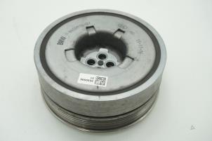 Gebruikte Krukas Poelie BMW 1 serie (F20) 118i 1.5 TwinPower 12V Prijs € 90,75 Inclusief btw aangeboden door Brus Motors BV