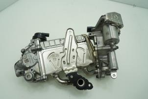 Gebruikte EGR Klep Mercedes E (W213) E-200d 2.0 Turbo 16V Prijs € 302,50 Inclusief btw aangeboden door Brus Motors BV