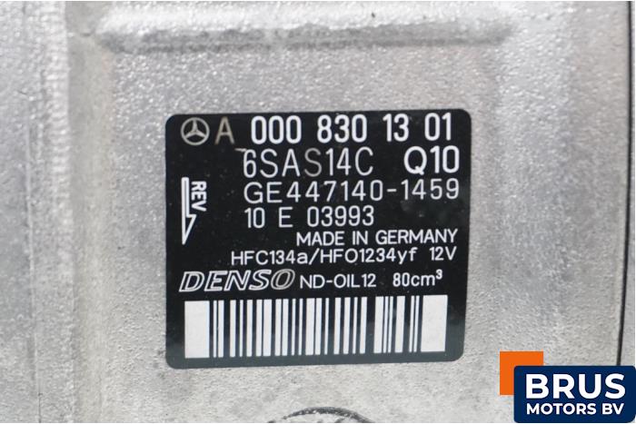 Aircopomp van een Mercedes-Benz E (W213) E-400d 2.9 24V 4-Matic 2022