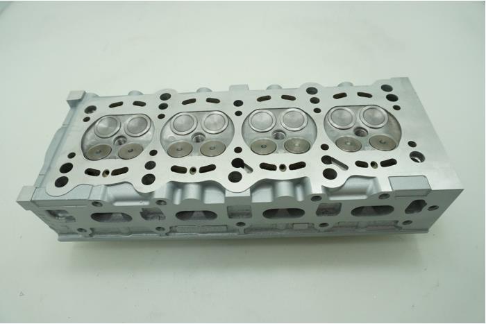 Cilinderkop van een Jeep Renegade (BU) 1.4 Multi Air 16V 4x4 2015