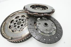 Gebruikte Dubbele massa vliegwiel Renault Talisman (RFDL) 1.6 dCi 130 Prijs € 302,50 Inclusief btw aangeboden door Brus Motors BV