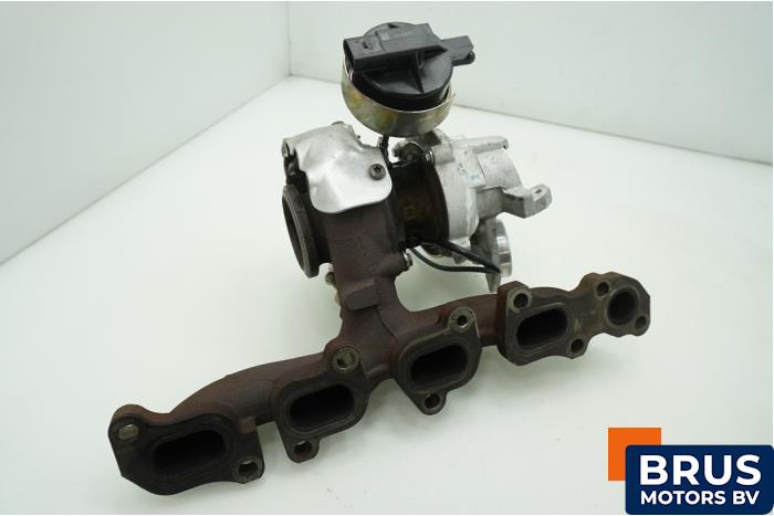 Turbo van een Volkswagen Caddy Combi IV 2.0 TDI 102 2017