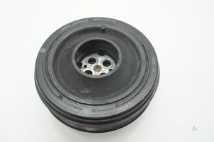 Gebruikte Krukas Poelie Landrover Velar Prijs € 90,75 Inclusief btw aangeboden door Brus Motors BV