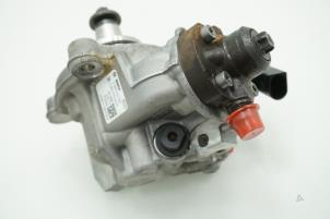 Gebruikte Brandstofpomp Mechanisch Mercedes Vito (447.6) 2.0 119 CDI 16V Prijs € 363,00 Inclusief btw aangeboden door Brus Motors BV