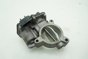 Gebruikte Gasklephuis Mercedes E (W213) E-200d 2.0 Turbo 16V Prijs € 151,25 Inclusief btw aangeboden door Brus Motors BV