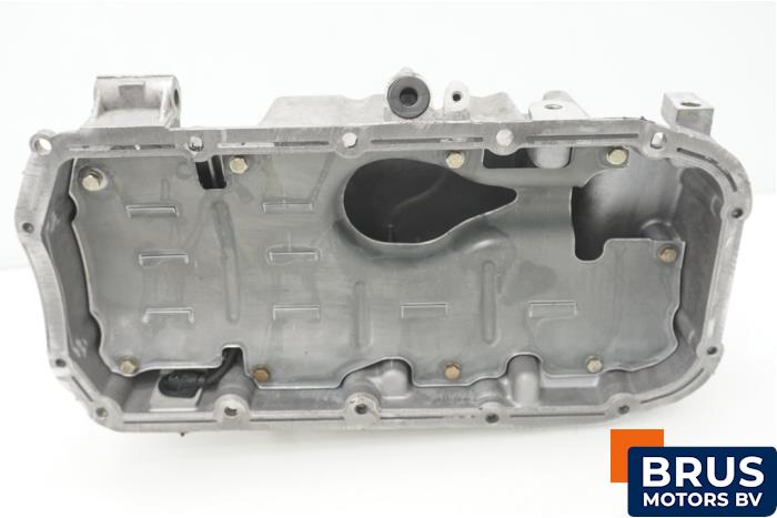 Gebruikte Carterpan Fiat Croma (194) 1.9 D Multijet Prijs € 72,60 Inclusief btw aangeboden door Brus Motors BV
