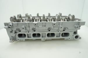 Gereviseerde Cilinderkop Mitsubishi L-200 2.4 Clean Diesel 4WD Prijs € 1.149,50 Inclusief btw aangeboden door Brus Motors BV