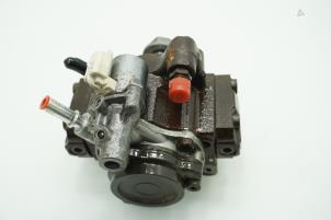 Gebruikte Brandstofpomp Mechanisch Peugeot 5008 I (0A/0E) 1.6 HDiF 16V Prijs € 272,25 Inclusief btw aangeboden door Brus Motors BV