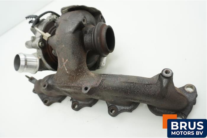 Turbo van een Opel Vivaro 2.0 CDTI 150 2021