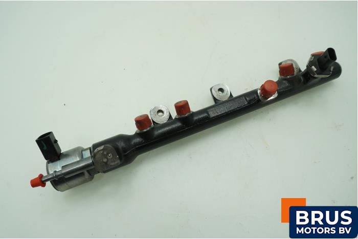 Gebruikte Verstuiver brug Renault Master III (JV) 2.3 dCi 16V 150 Prijs € 181,50 Inclusief btw aangeboden door Brus Motors BV