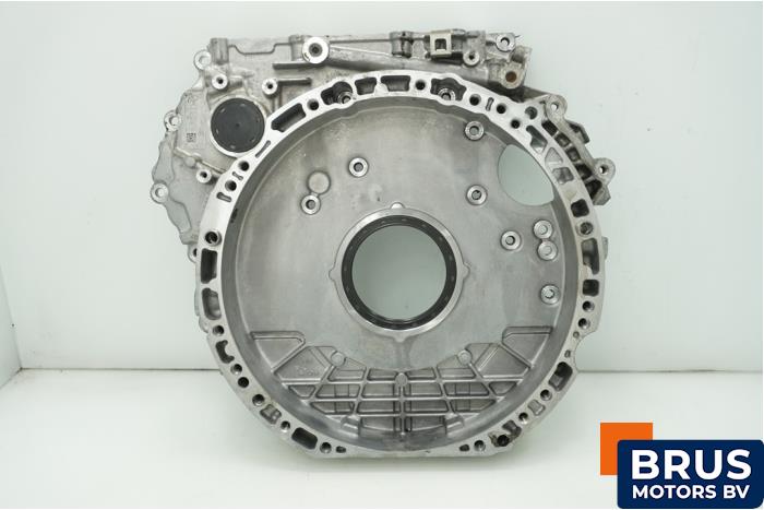 Gebruikte Distributiedeksel Mercedes E (W213) E-400d 2.9 24V Prijs € 151,25 Inclusief btw aangeboden door Brus Motors BV