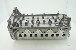 Gebruikte Cilinderkop Mercedes C (W205) C-180 1.6 CDI BlueTEC, C-180 d 16V Prijs € 605,00 Inclusief btw aangeboden door Brus Motors BV