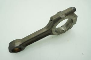 Gebruikte Drijfstang Fiat Croma (194) 1.9 D Multijet Prijs € 90,75 Inclusief btw aangeboden door Brus Motors BV