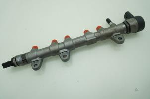 Gebruikte Injector brug BMW X1 (F48) xDrive 25d 2.0 16V Prijs € 151,25 Inclusief btw aangeboden door Brus Motors BV