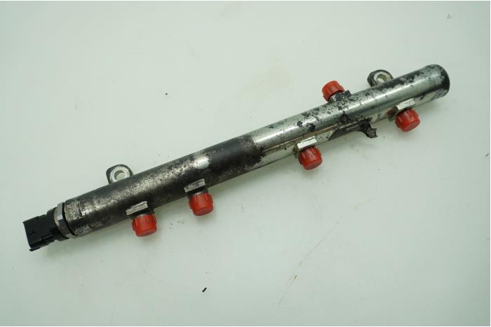 Galerij (Injectie) van een Fiat Ducato (250) 2.3 D 130 Multijet Minibus Extralongo 2016