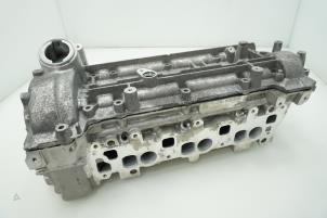 Gebruikte Cilinderkop Mercedes Sprinter 3,5t (907.6/910.6) 319 CDI 3.0 V6 24V RWD Prijs € 363,00 Inclusief btw aangeboden door Brus Motors BV