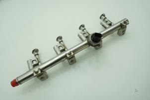 Gebruikte Injector brug Ford C-Max (DXA) 1.5 Ti-VCT EcoBoost 150 16V Prijs € 90,75 Inclusief btw aangeboden door Brus Motors BV