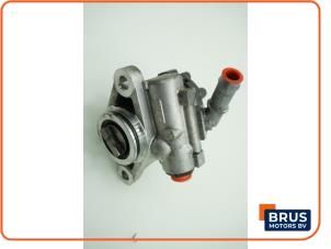 Gebruikte Servopomp Iveco New Daily V 3.0 MultiJet II EEV Prijs € 121,00 Inclusief btw aangeboden door Brus Motors BV