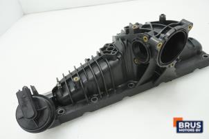 Gebruikte Inlaatspruitstuk Volkswagen Transporter/Caravelle T6 2.0 TDI 150 Prijs € 151,25 Inclusief btw aangeboden door Brus Motors BV