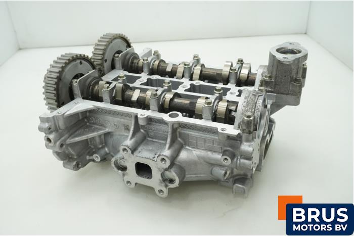Gebruikte Cilinderkop Ford Focus 3 1.0 Ti-VCT EcoBoost 12V 125 Prijs € 605,00 Inclusief btw aangeboden door Brus Motors BV
