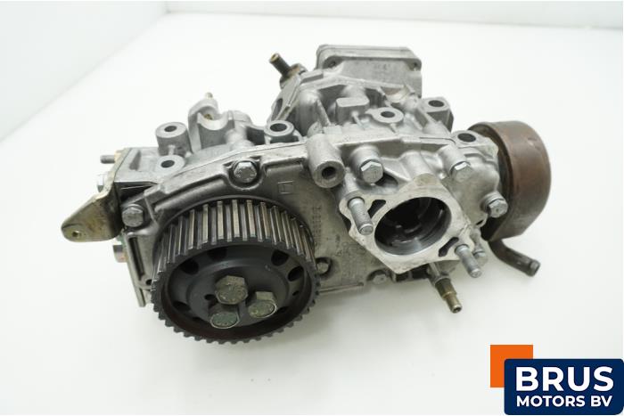 Gebruikte Oliepomp Iveco New Daily III 35C13V,S13V Prijs € 181,50 Inclusief btw aangeboden door Brus Motors BV