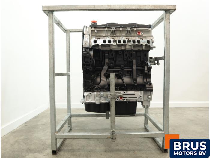 Gereviseerde Motor Landrover Defender I 2.4 TD4 16V Prijs € 4.235,00 Inclusief btw aangeboden door Brus Motors BV