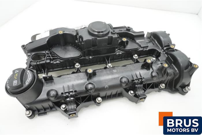 Gebruikte Kleppendeksel Mercedes C (W205) C-220d 2.0 Turbo 16V 4-Matic Prijs € 151,25 Inclusief btw aangeboden door Brus Motors BV