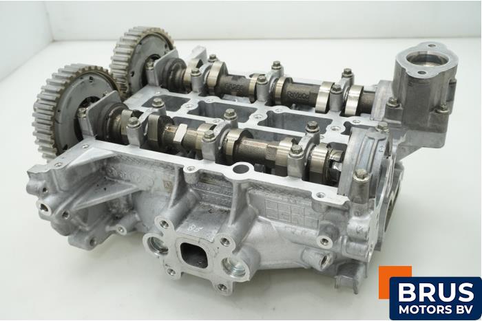 Gebruikte Cilinderkop Ford Focus 3 1.0 Ti-VCT EcoBoost 12V 125 Prijs € 605,00 Inclusief btw aangeboden door Brus Motors BV