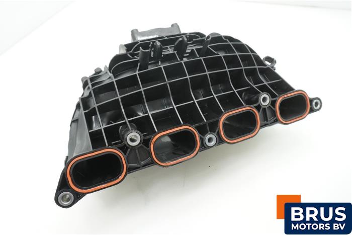 Gebruikte Spruitstuk Inlaat BMW 1 serie (F21) 125i 2.0 16V Prijs € 90,75 Inclusief btw aangeboden door Brus Motors BV