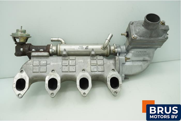 Gebruikte Inlaatspruitstuk Fiat Ducato (243/244/245/247) 2.8 JTD 11 Prijs € 121,00 Inclusief btw aangeboden door Brus Motors BV