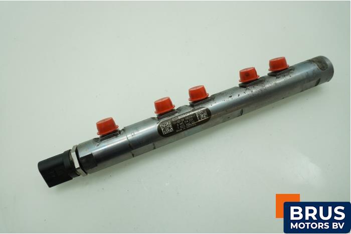 Gebruikte Injector brug Mini Mini (R56) 1.6 Cooper D 16V Prijs € 121,00 Inclusief btw aangeboden door Brus Motors BV