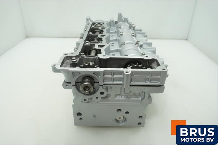 Cilinderkop van een Citroën Jumper (U9) 2.0 BlueHDi 110 2019