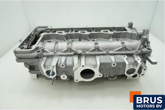 Nieuwe Cilinderkop Opel Movano 2.2 D 140 Prijs € 2.117,50 Inclusief btw aangeboden door Brus Motors BV