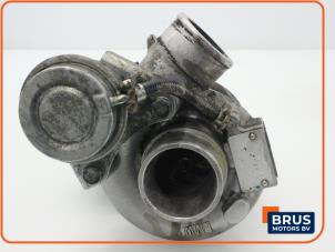 Gebruikte G-lader Opel Omega B (25/26/27) 2.5 TD Prijs € 302,50 Inclusief btw aangeboden door Brus Motors BV