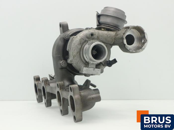 Gereviseerde Turbo Volkswagen Passat (3C2) 1.9 TDI Prijs € 423,50 Inclusief btw aangeboden door Brus Motors BV