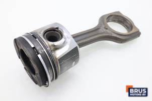 Gebruikte Drijfstang Citroen C4 Berline (LC) 1.6 HDi 16V 110 Prijs € 90,75 Inclusief btw aangeboden door Brus Motors BV